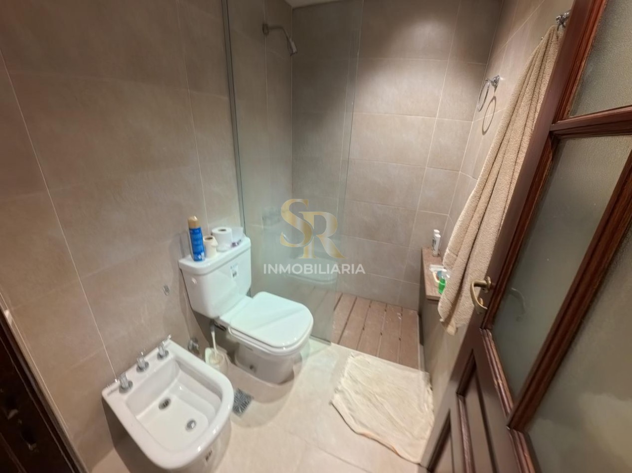 CASA EN ALQUILER TEMPORAL DE 5 AMBIENTES CON PILETA PINAMAR 