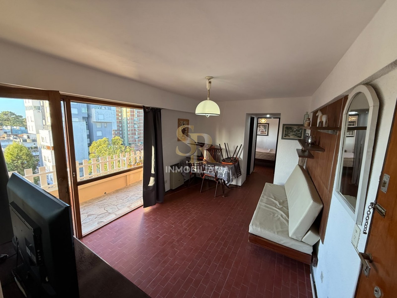 DEPARTAMENTO EN VENTA 2 AMB PINAMAR CENTRO 