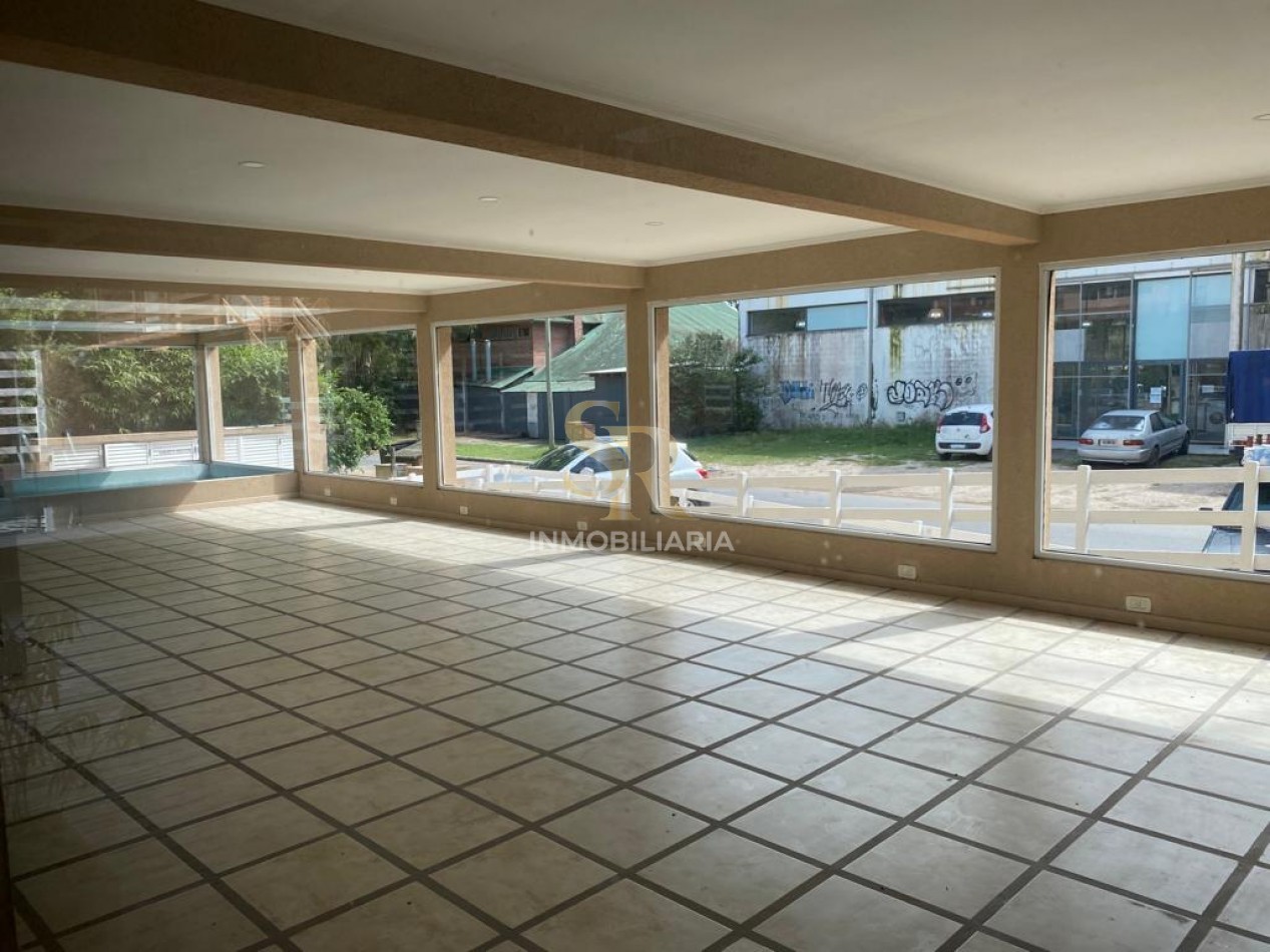 DEPARTAMENTO EN VENTA 3 AMB ZONA CENTRO CON PILETA