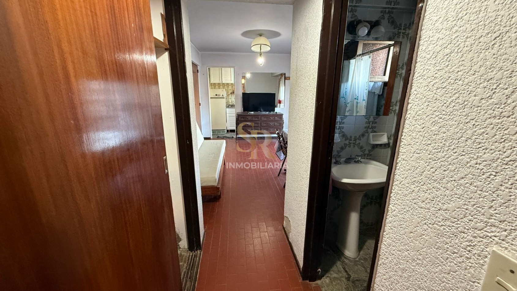 DEPARTAMENTO EN VENTA 2 AMB PINAMAR CENTRO 