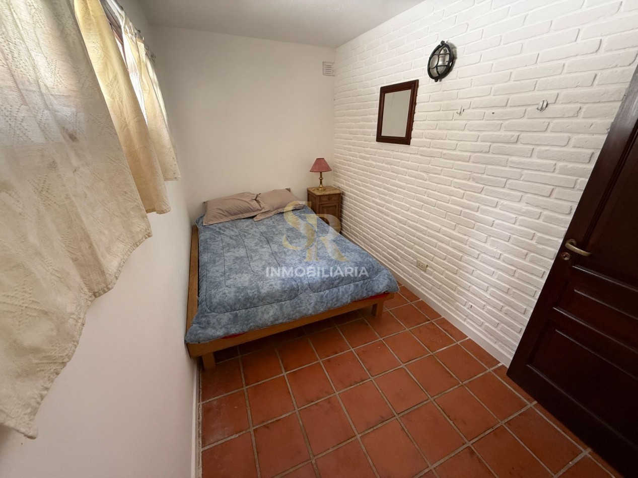 CASA EN ALQUILER TEMPORAL DE 5 AMBIENTES CON PILETA PINAMAR 