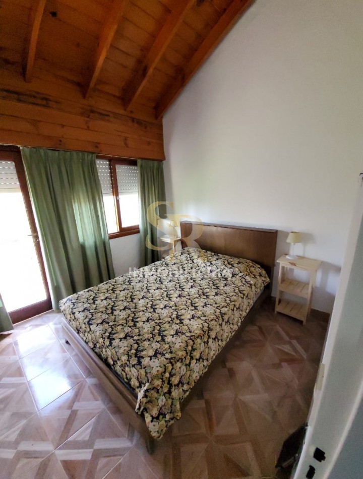 DEPARTAMENTO TRIPLEX EN VENTA PINAMAR