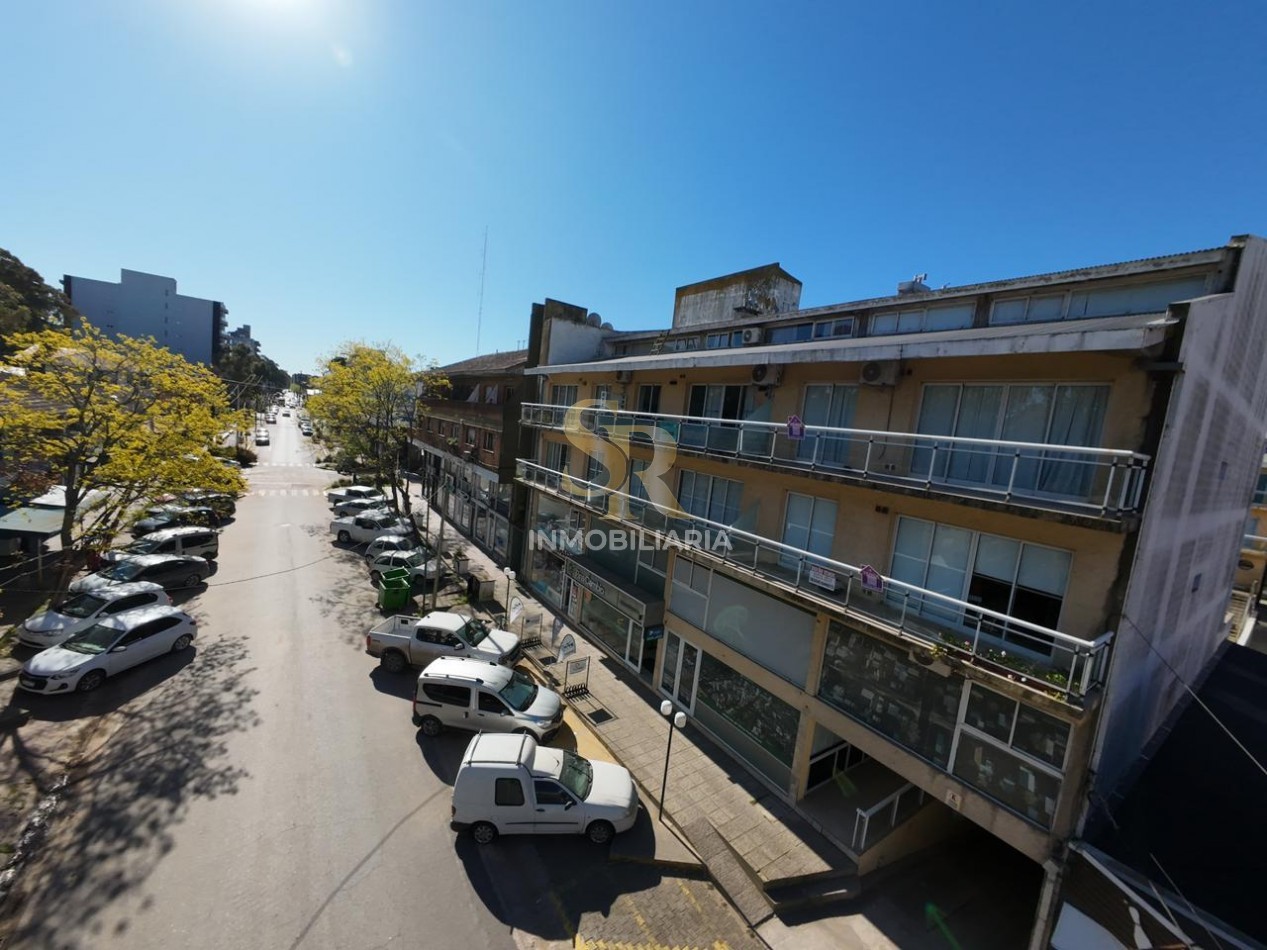 DEPARTAMENTO EN VENTA DOS AMBIENTES CON COCHERA