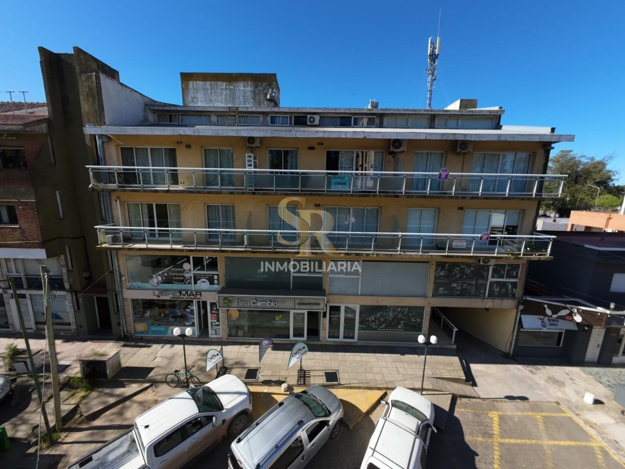 DEPARTAMENTO EN VENTA DOS AMBIENTES CON COCHERA