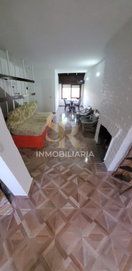 DEPARTAMENTO TRIPLEX EN VENTA PINAMAR