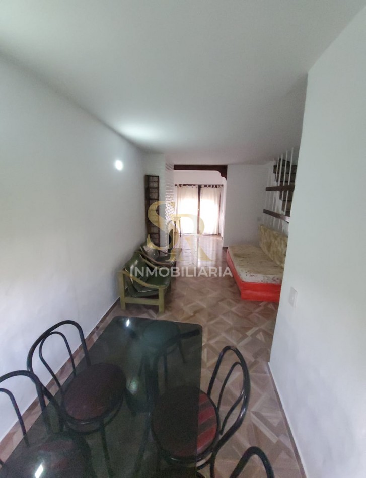 DEPARTAMENTO TRIPLEX EN VENTA PINAMAR