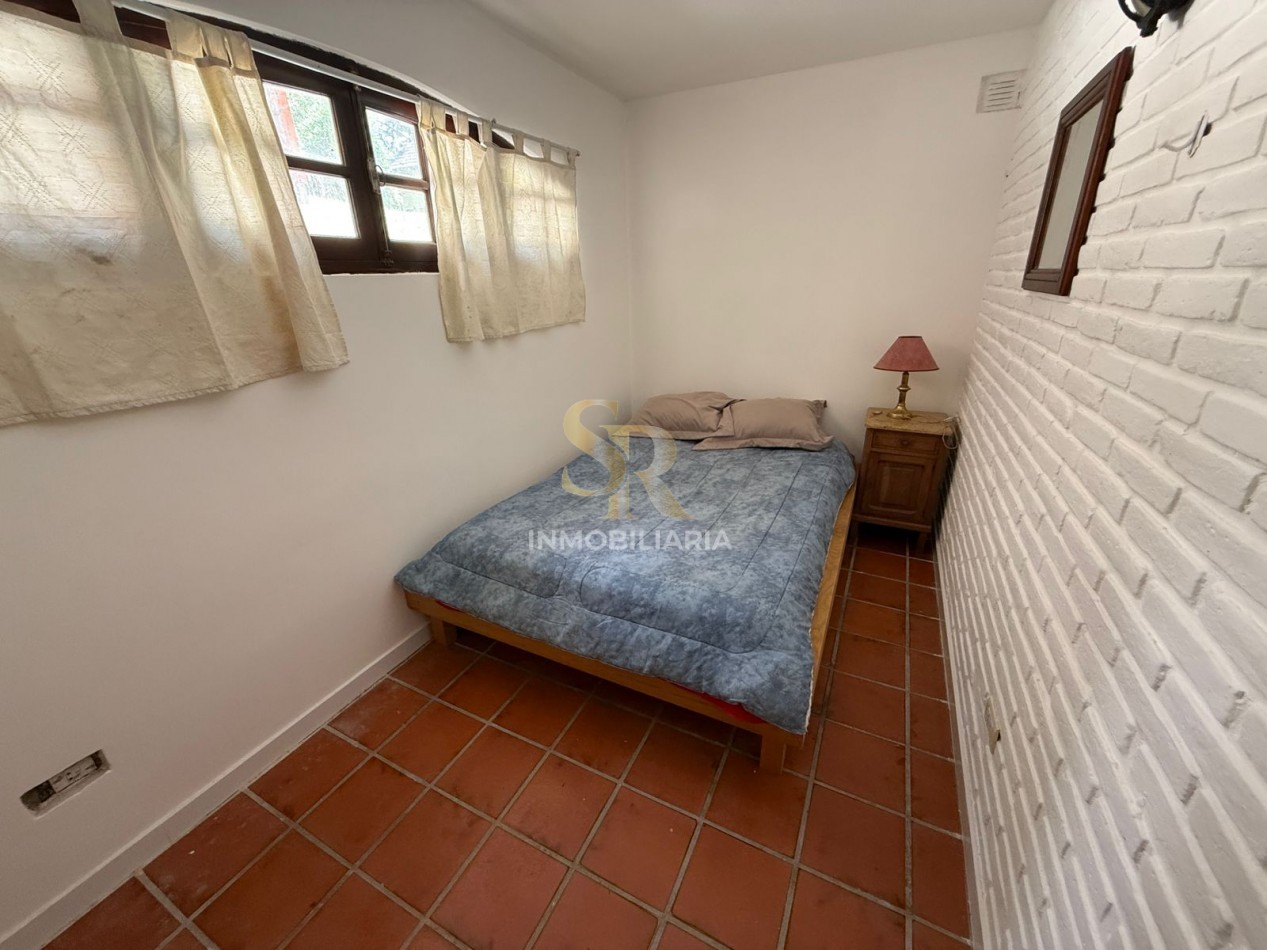 CASA EN ALQUILER TEMPORAL DE 5 AMBIENTES CON PILETA PINAMAR 