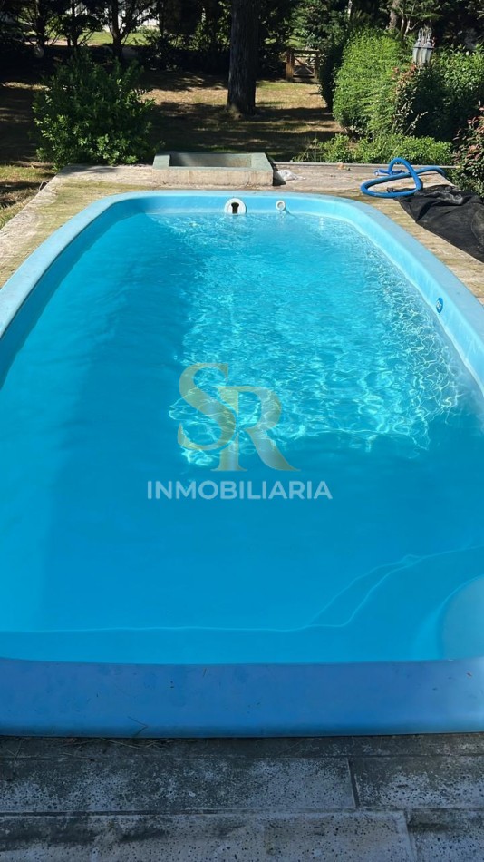 CASA EN ALQUILER TEMPORAL DE 5 AMBIENTES CON PILETA PINAMAR 