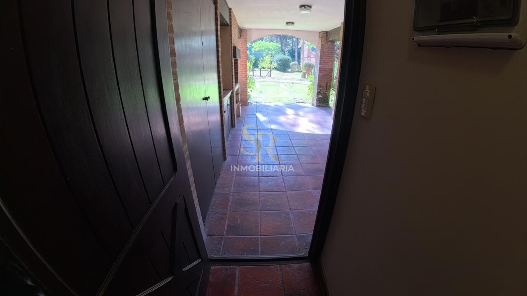 CASA EN VENTA DE 5 AMB BARRIO LASALLE PINAMAR