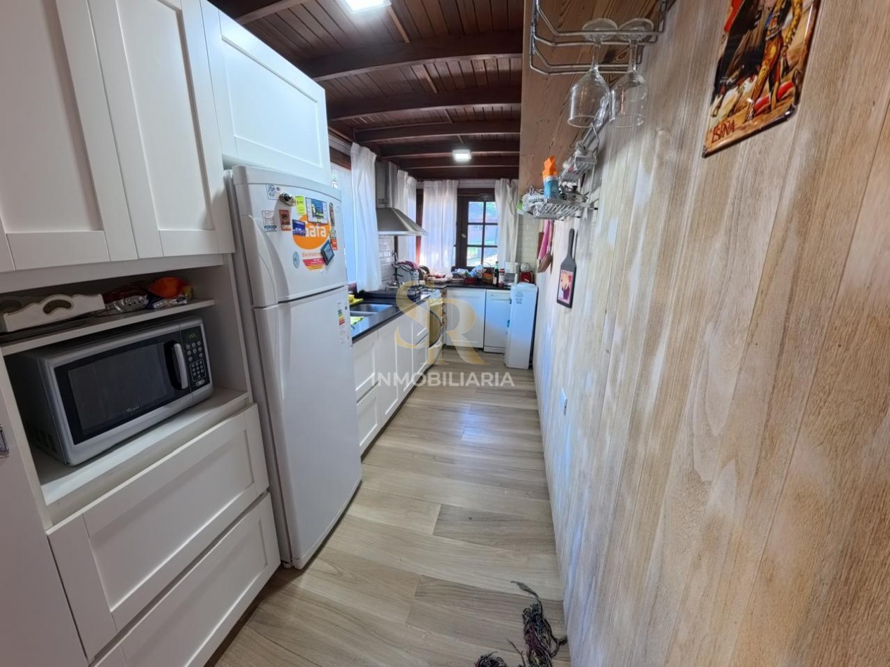 CASA EN ALQUILER TEMPORAL DE 5 AMBIENTES CON PILETA PINAMAR 