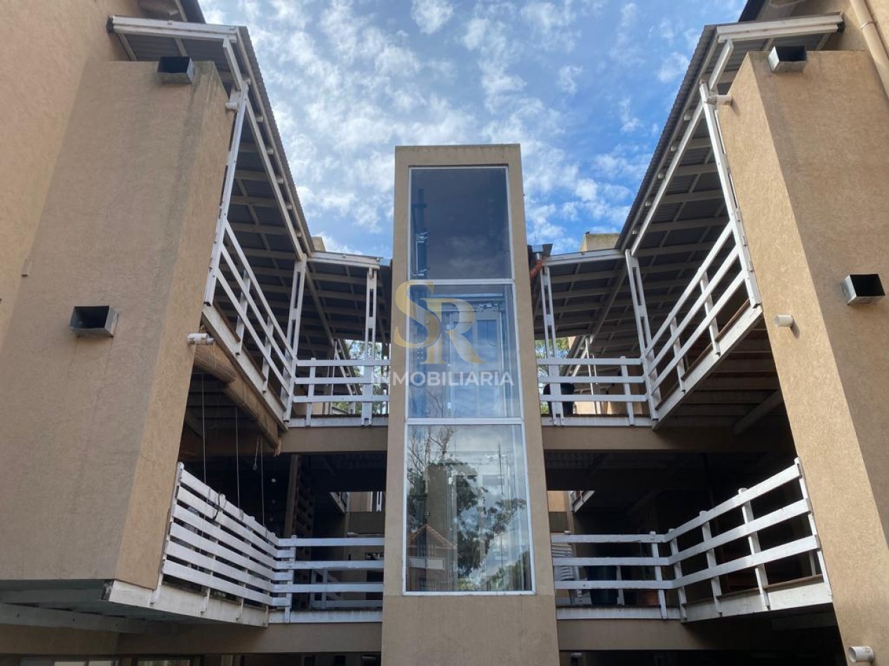 DEPARTAMENTO EN VENTA 3 AMB ZONA CENTRO CON PILETA