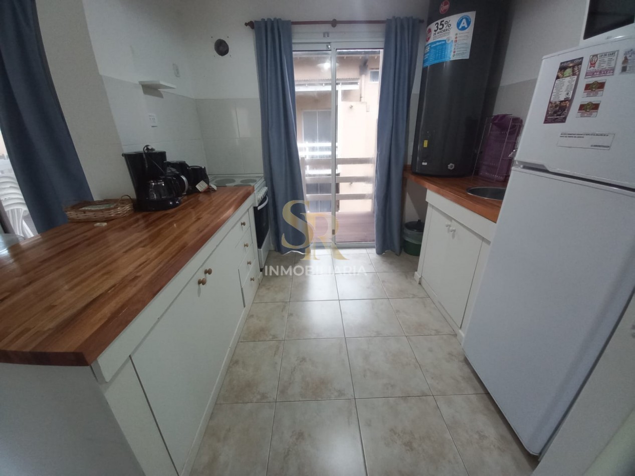 DEPARTAMENTO EN VENTA PINAMAR ZONA CENTRO CON PILETA