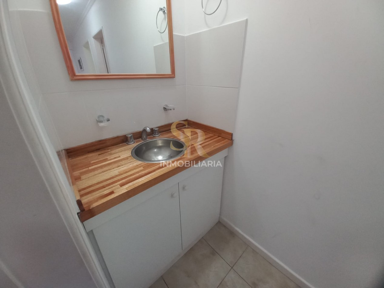 DEPARTAMENTO EN VENTA PINAMAR ZONA CENTRO CON PILETA