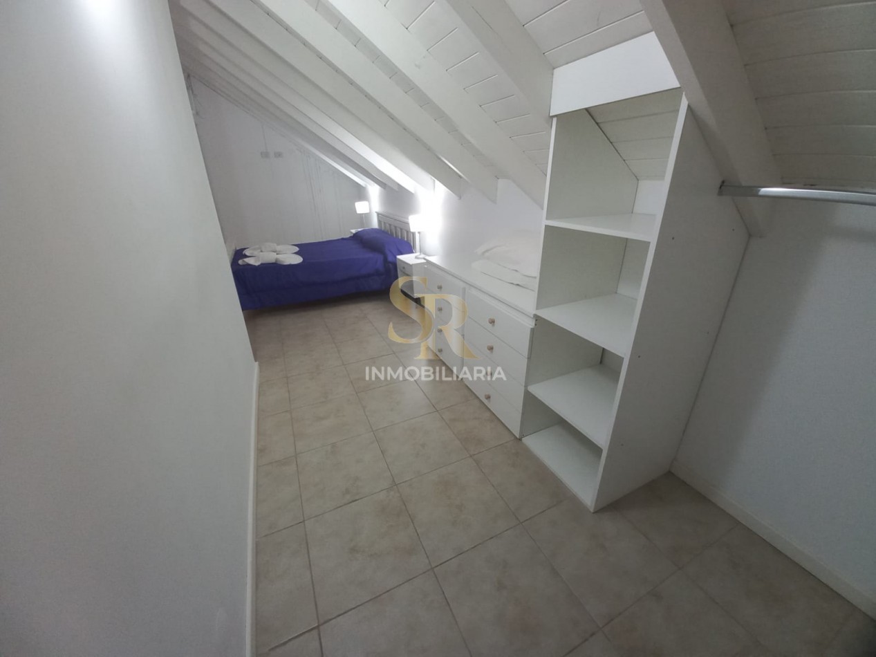 DEPARTAMENTO EN VENTA PINAMAR ZONA CENTRO CON PILETA