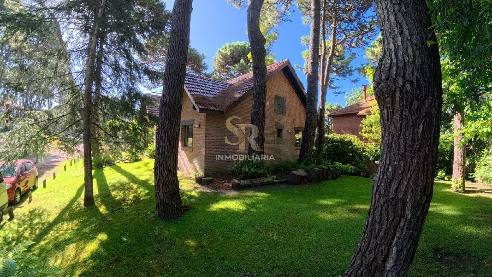 CASA EN VENTA DE 5 AMB PINAMAR NORTE